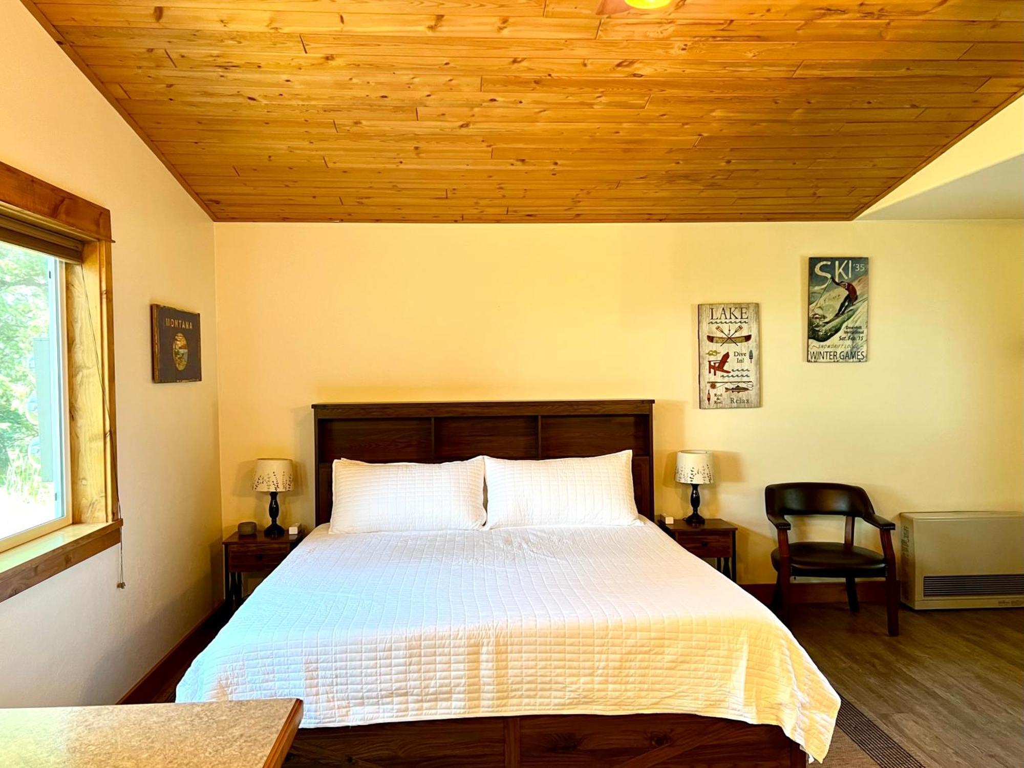 Glacier'S Edge Cabins Columbia Falls Ngoại thất bức ảnh